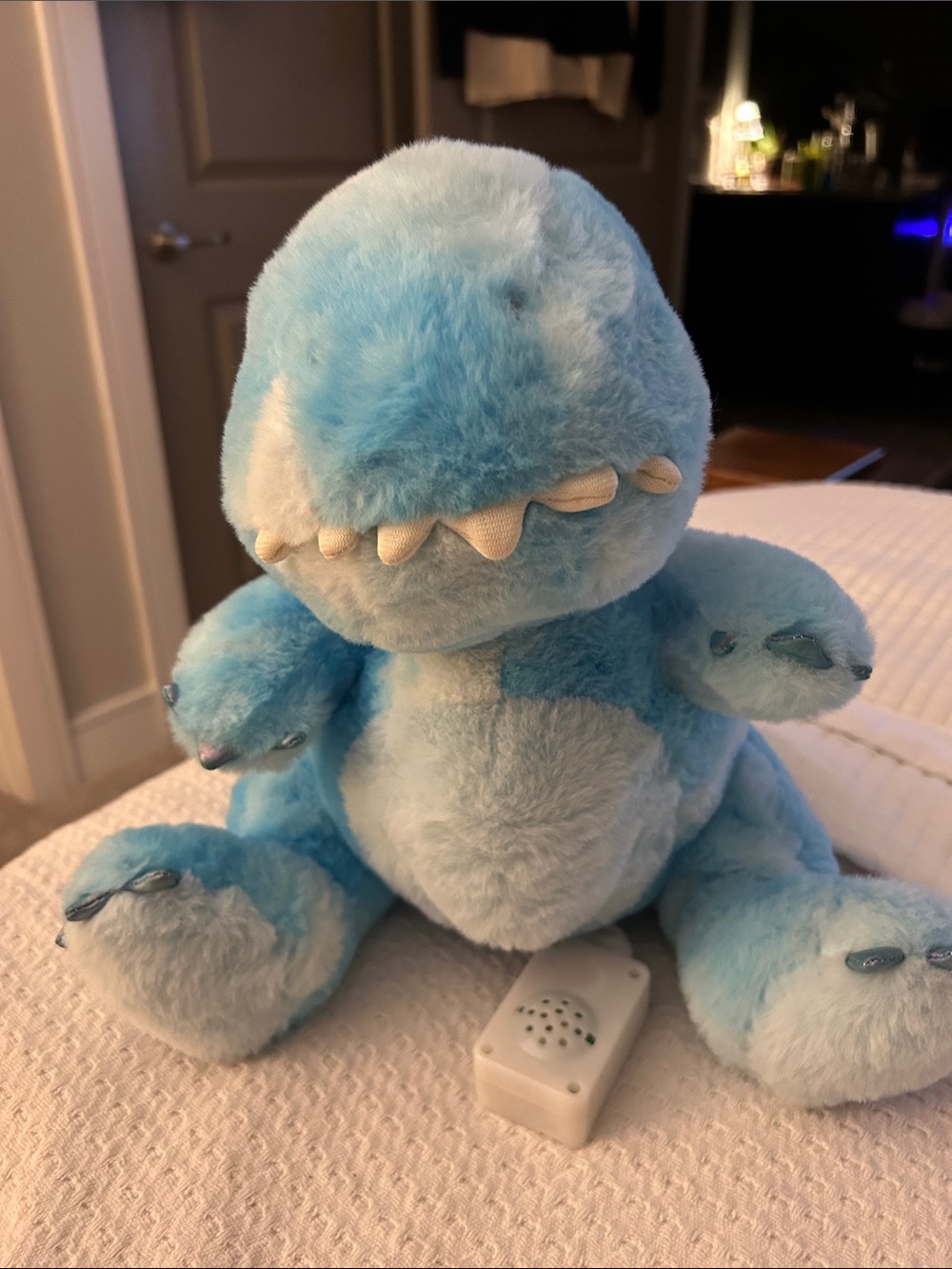 FAO Schwarz Blue Dino Animal